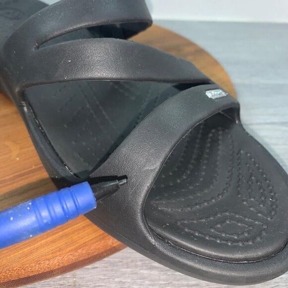 Crocs Patricia Low Wedge Women's Black Slide Sandals Size 11 Comfort Slip On - Picture 11 of 12